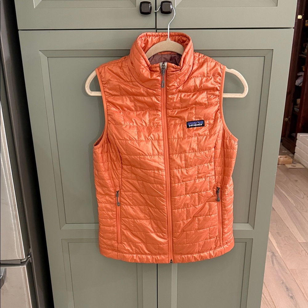 Patagonia women’s coral nano puff vest